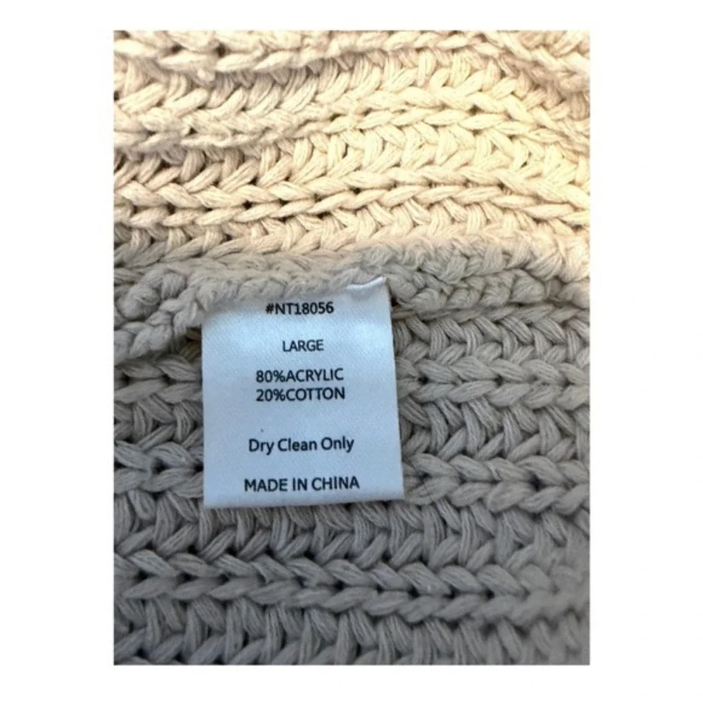 Lumiere Chevron Stripe V-Neck Sweater‎ Cream Tan Black Knit L
